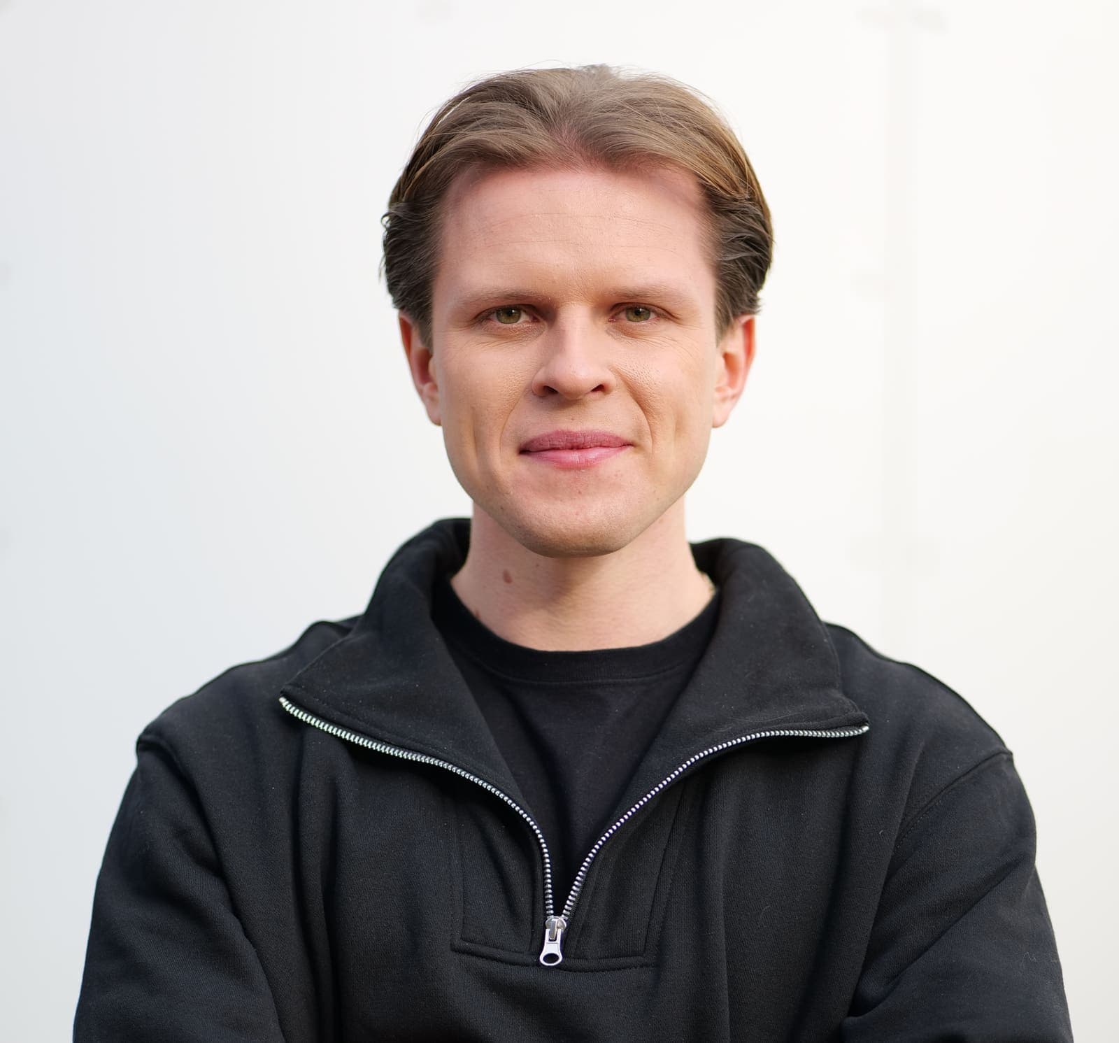 Florian Ploszczyk, Co-Founder — Product & Marketing